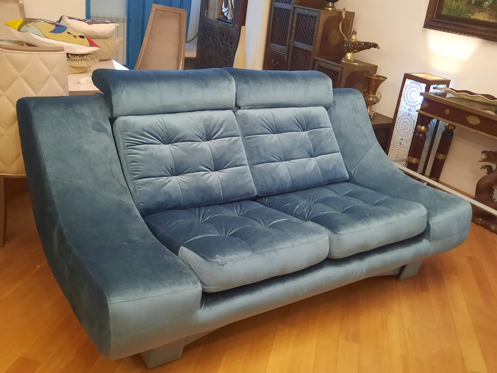 Обивка дивана на дому. Среднеколымск