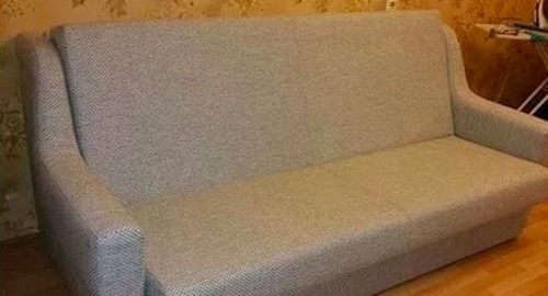 Перетяжка дивана. Среднеколымск