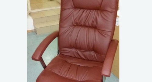 Обтяжка офисного кресла. Среднеколымск